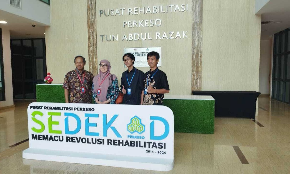 Eksplorasi Pendidikan dan Inovasi Studi Banding Mahasiswa Telkom University Surabaya di Pusat Rehabilitasi Perkeso Malaka